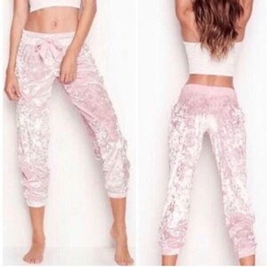 🩷 Victoria’s Secret Pink Velvet Velour Lounge / Jogger Pants – XS